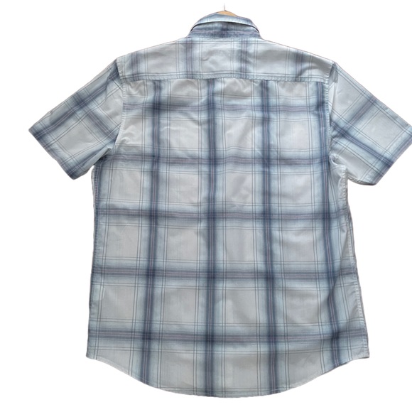 Calvin Klein Men’s Short Sleeve Button Front Shirt Plaid Size:L Blue/White/ Red - Picture 4 of 5